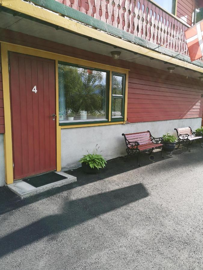 Kvamsdal Pensjonat 4 Eidfjord Exterior photo